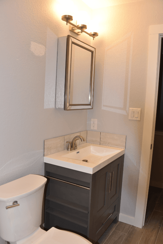Luling Townhome: 1033 East Milam