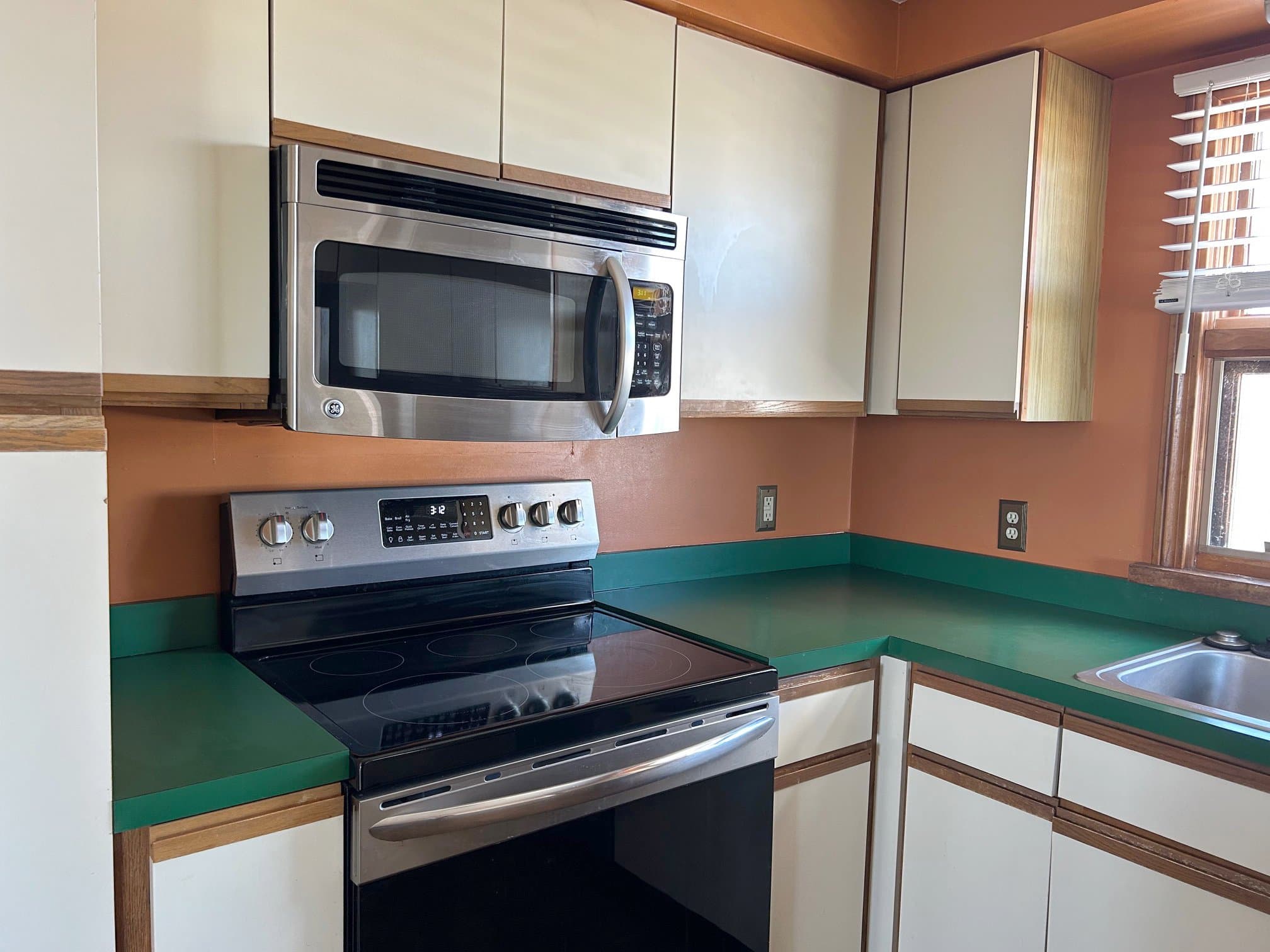 Hampton Condo: 190 Kings Hwy