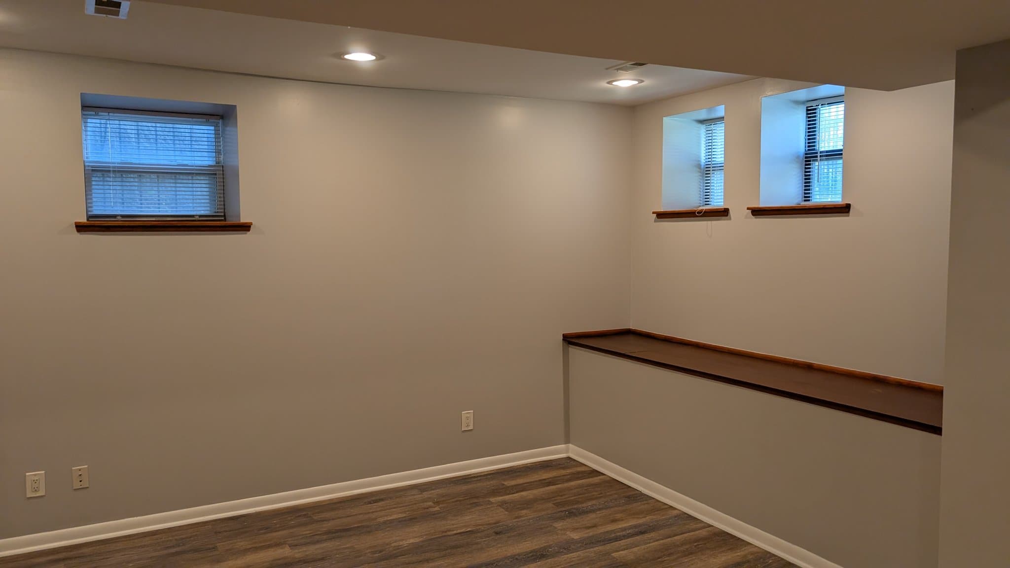 Chicago Multiplex: 429 E 45th Place