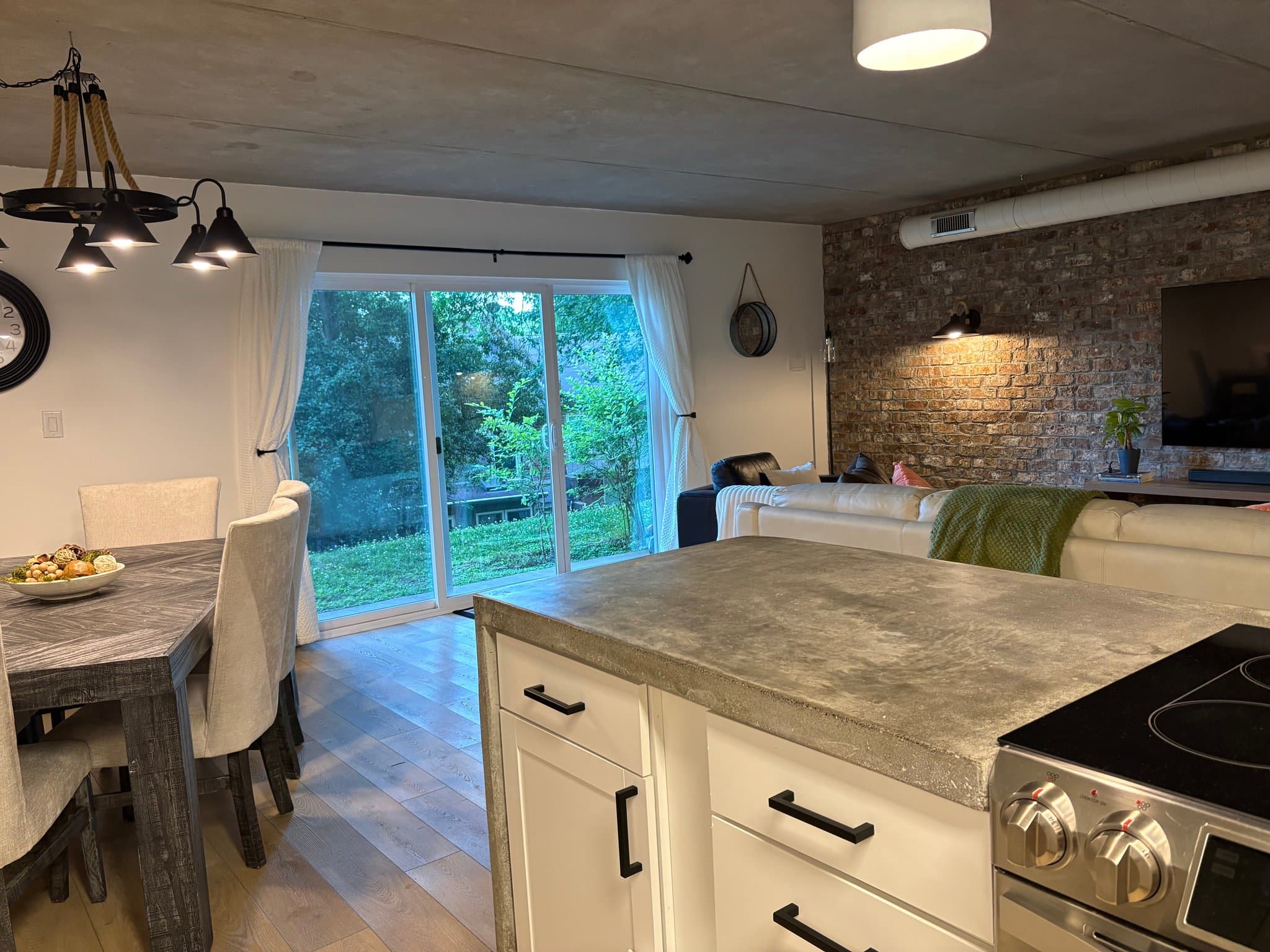 Knoxville Condo: 542 Berlin Dr