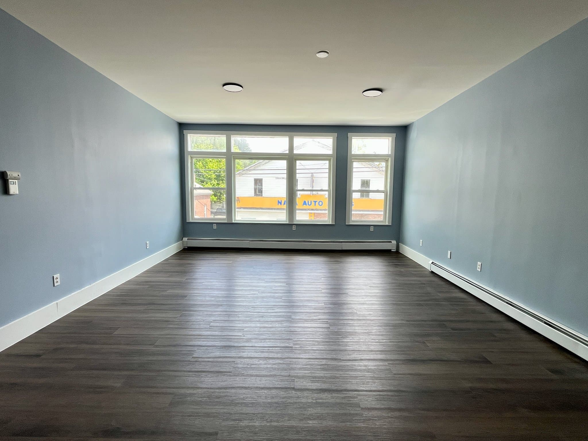 Bingham Apartment: 342 Main St