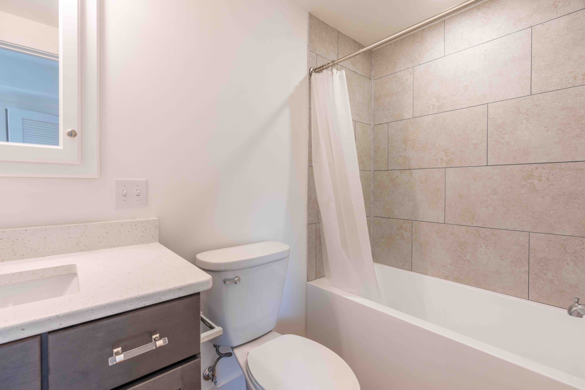 Altoona Apartment: 517 18th Street