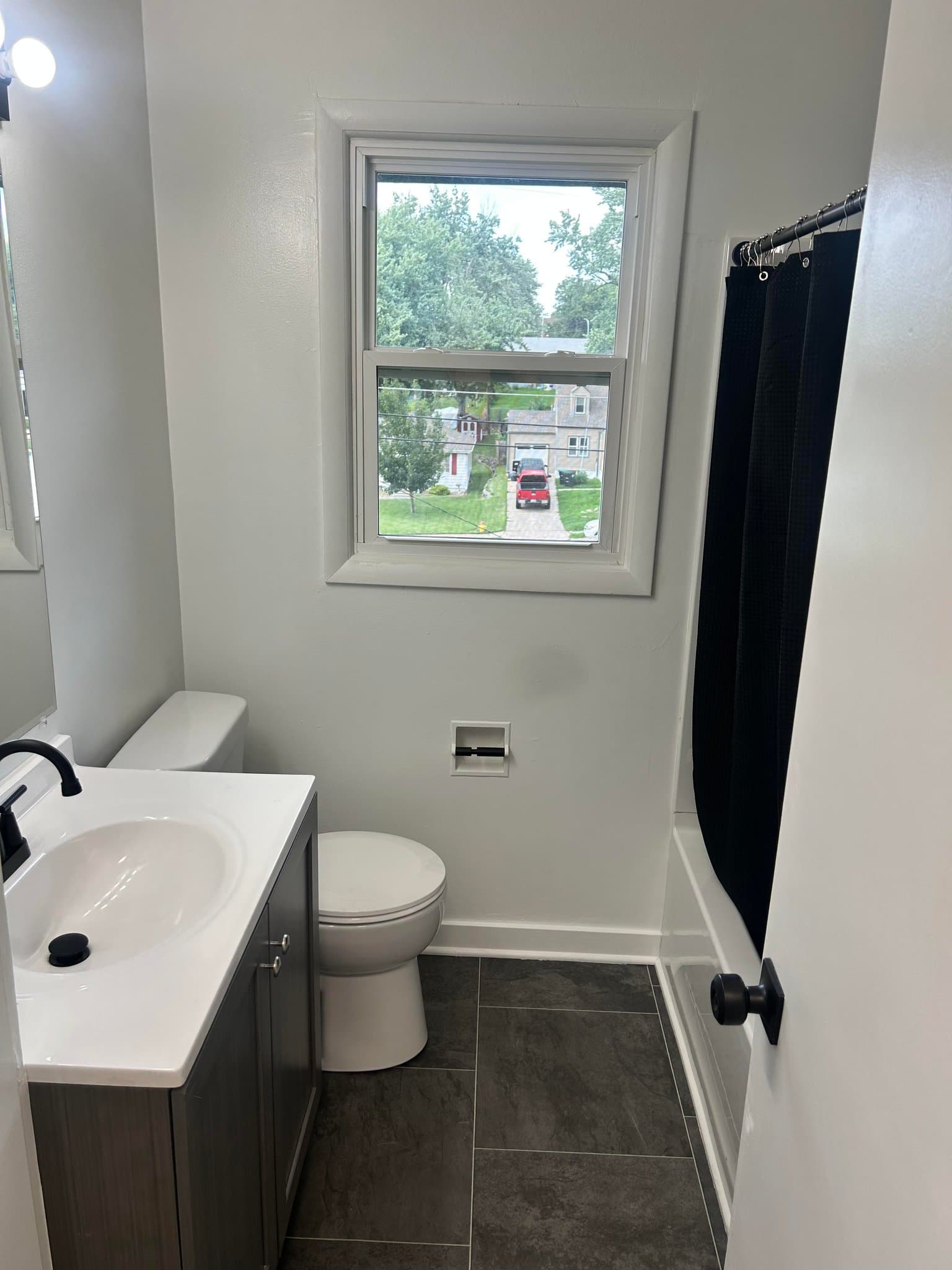 Omaha Apartment: 6020 Birch Street
