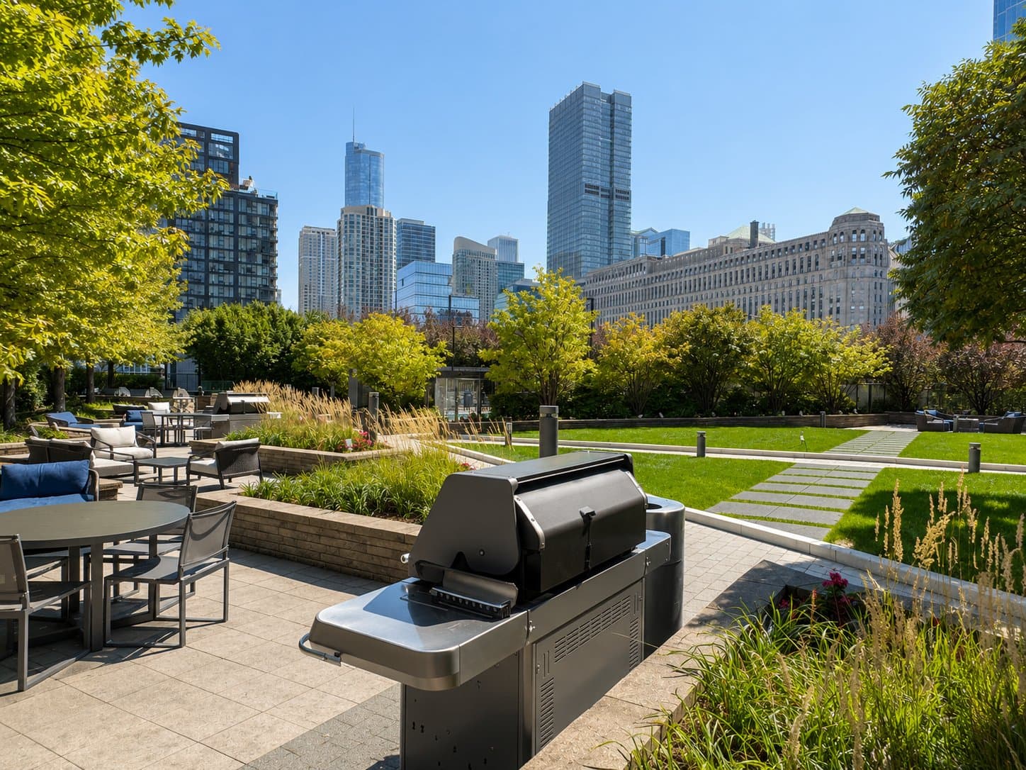 Chicago Condo: 354 W Hubbard