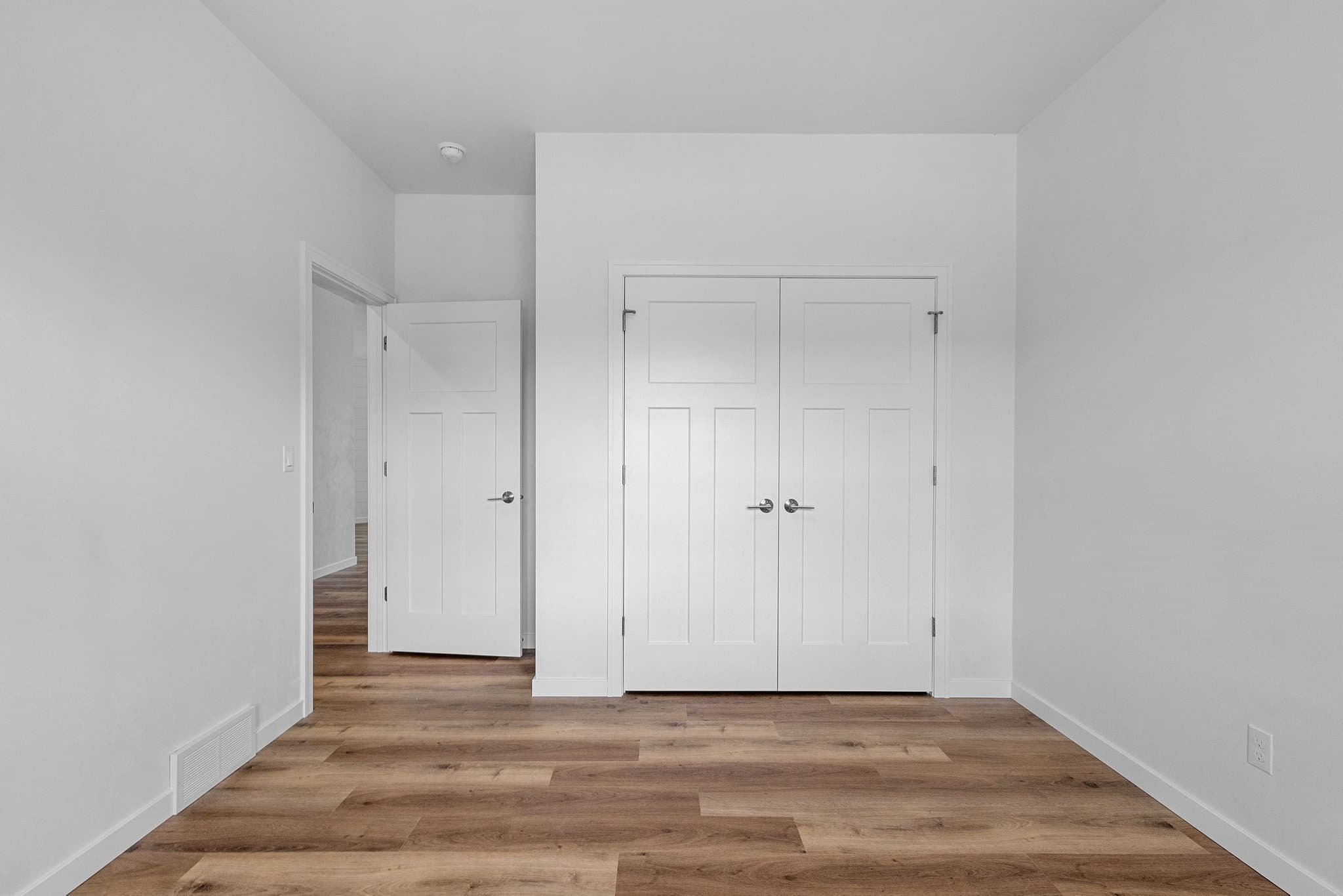 Green Bay Townhome: 2724 Sachet Pl