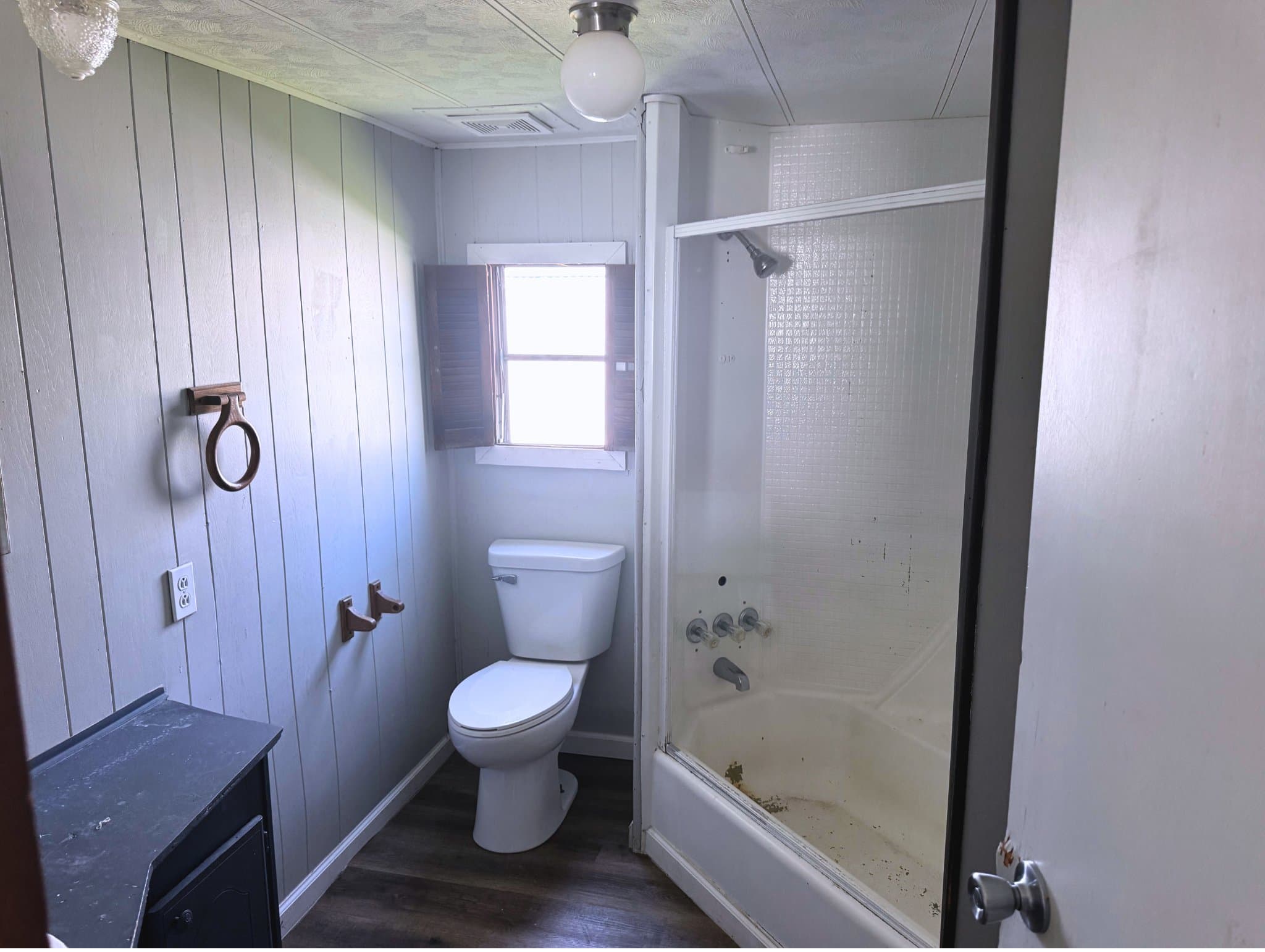 Hamilton House: 661 N 19th St,