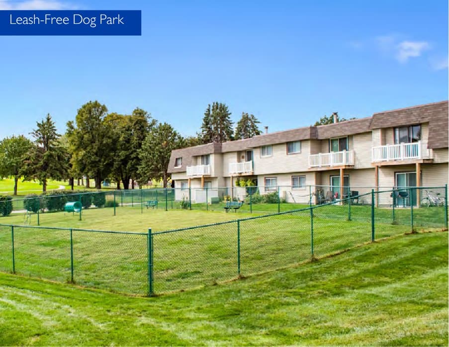 Omaha Apartment: FAIRWAY APARTMENTS- 10025 S Plaza