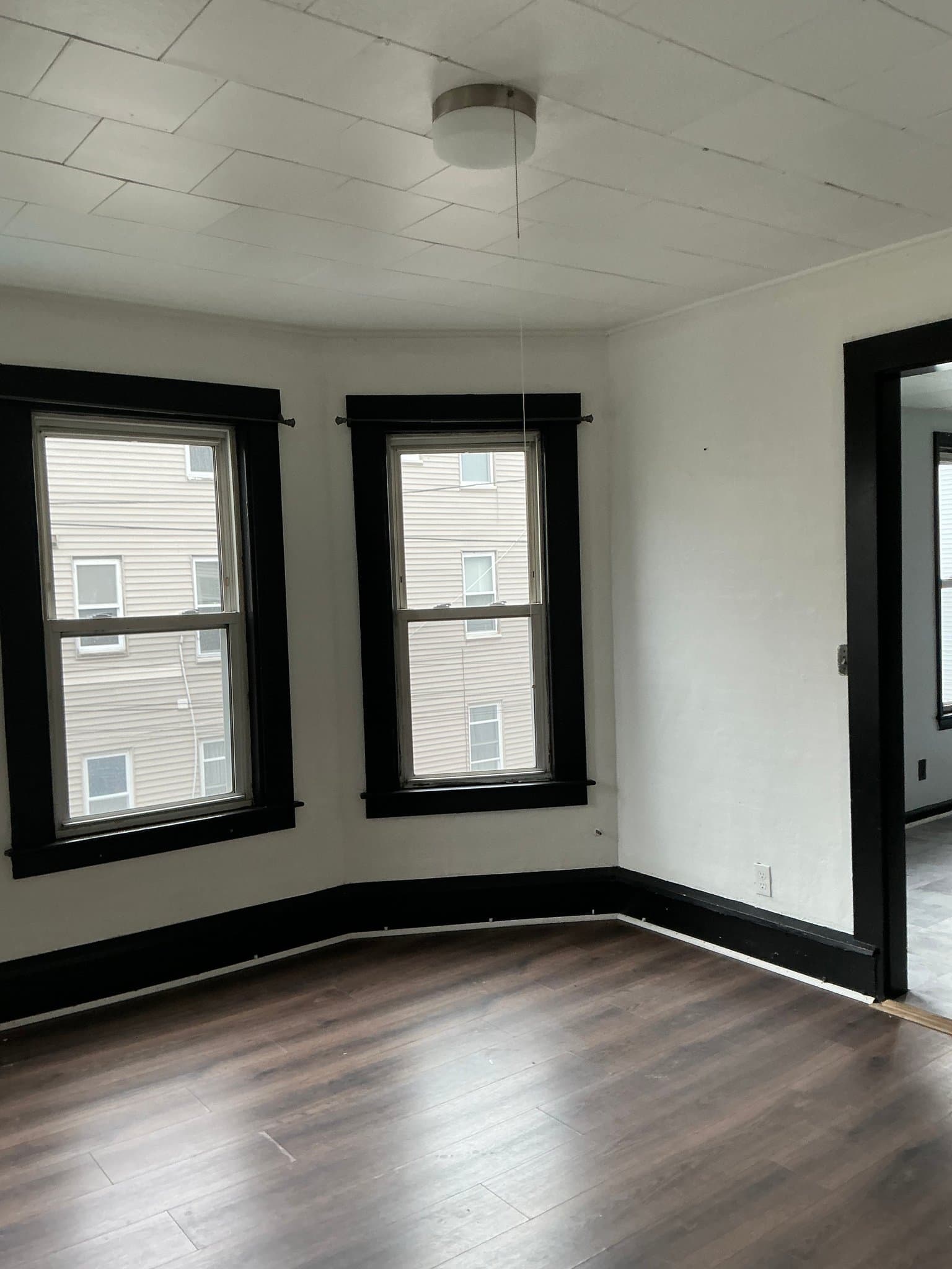Leominster Apartment: 203 Mechanic St