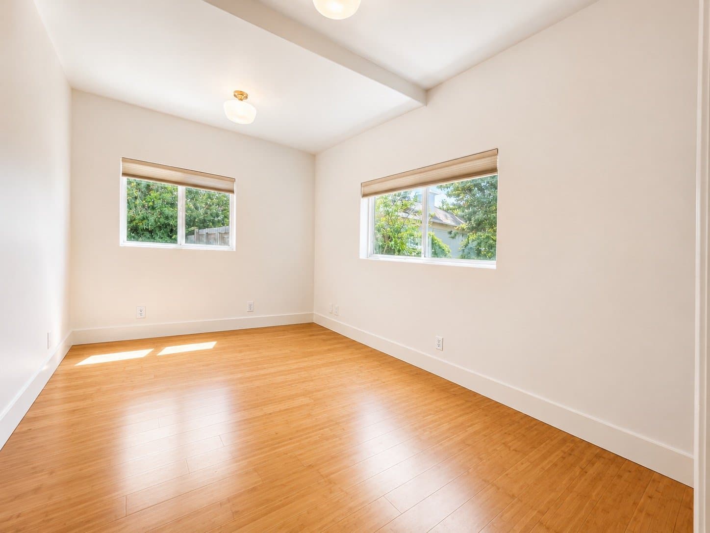 Arcata Single Room: 1390 I Street