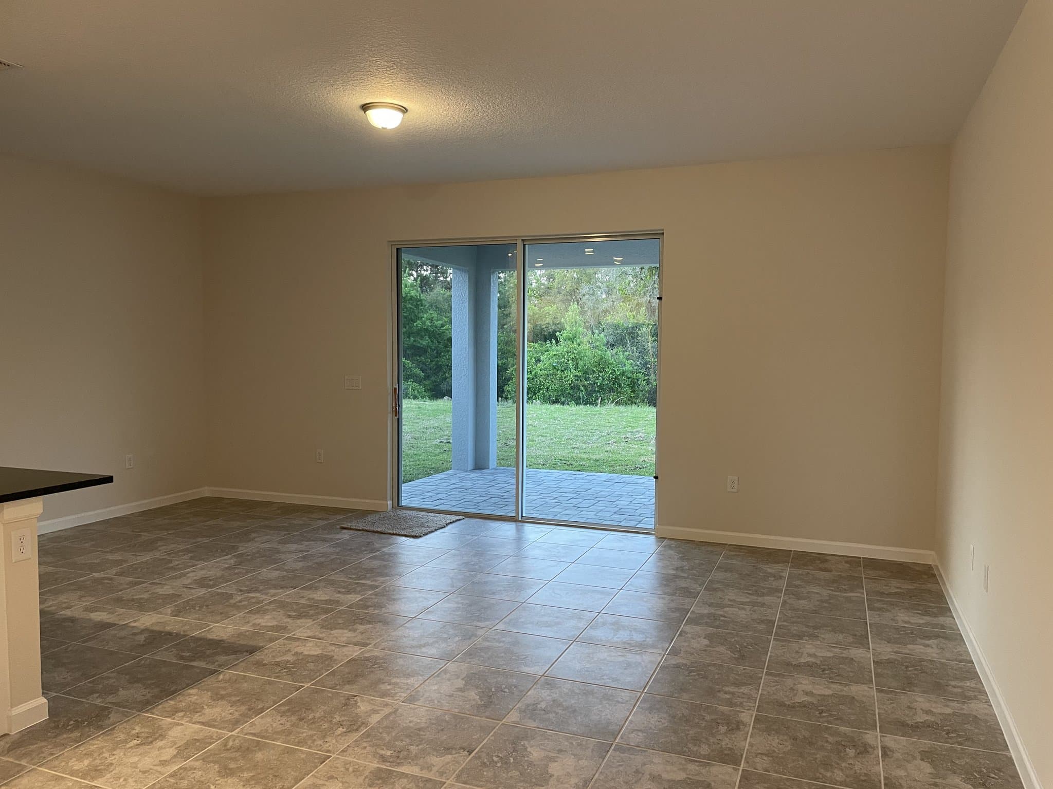 Davenport House: 216 Golden Sands Cir