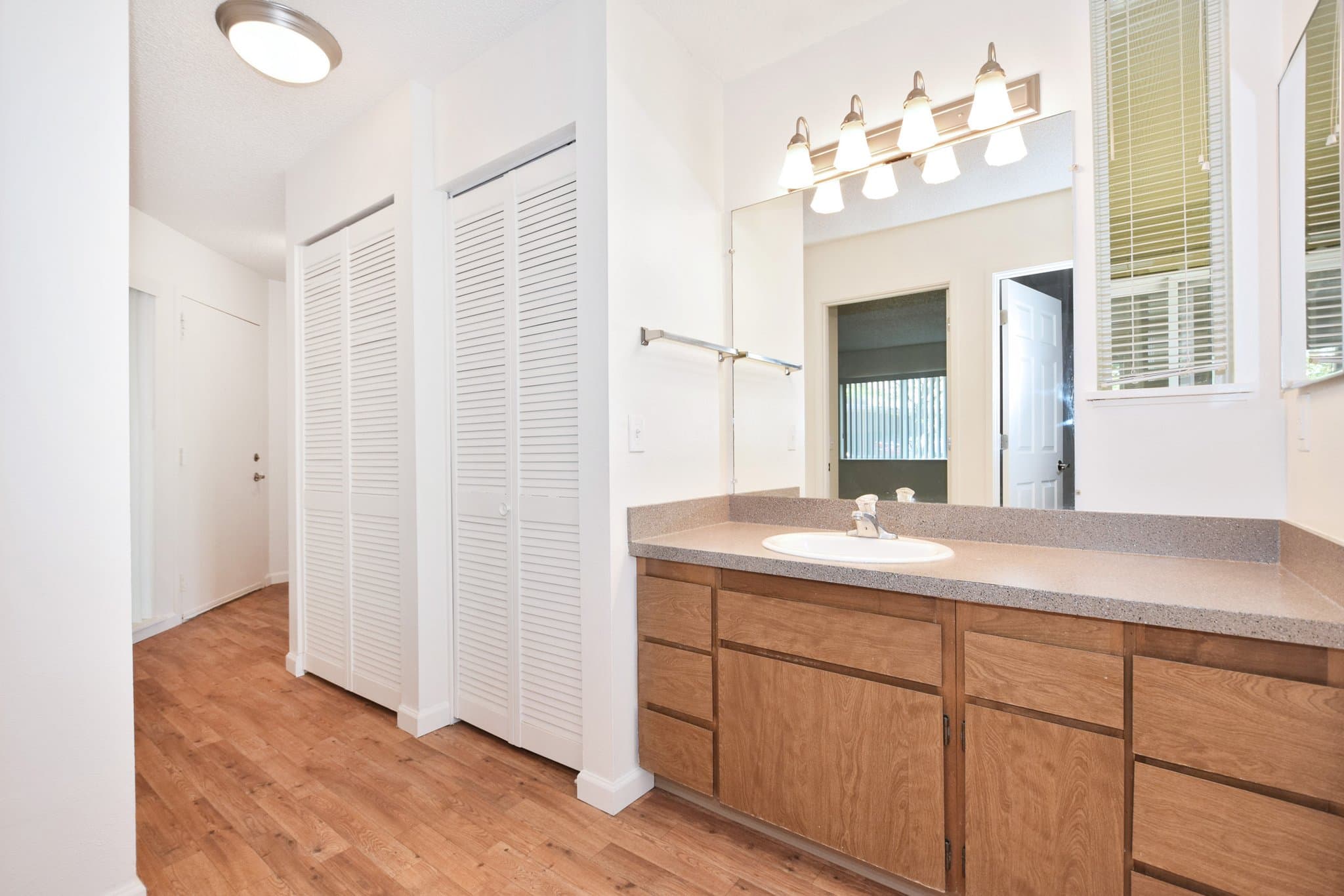 Lake Oswego Apartment: 12375 Mt Jefferson Terrace