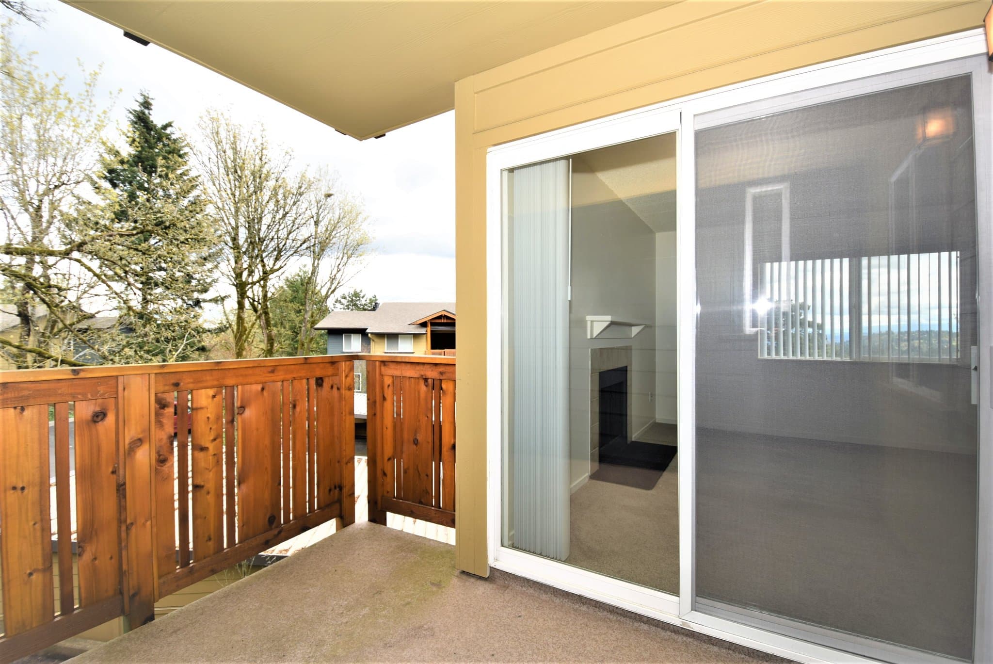 Lake Oswego Apartment: 12375 Mt Jefferson Terrace