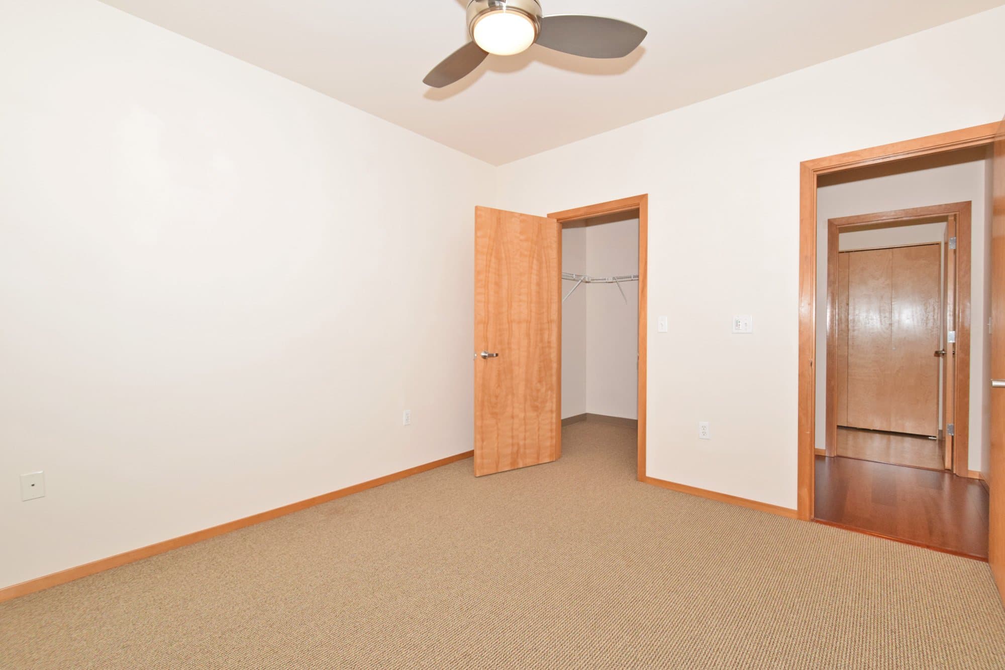 Portland Apartment: 3535 s Corbett Ave