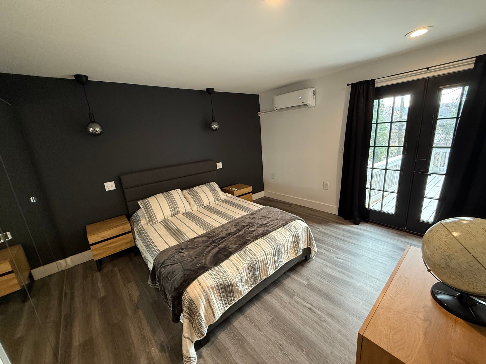 Pittsburgh House: 307 Highland Ter