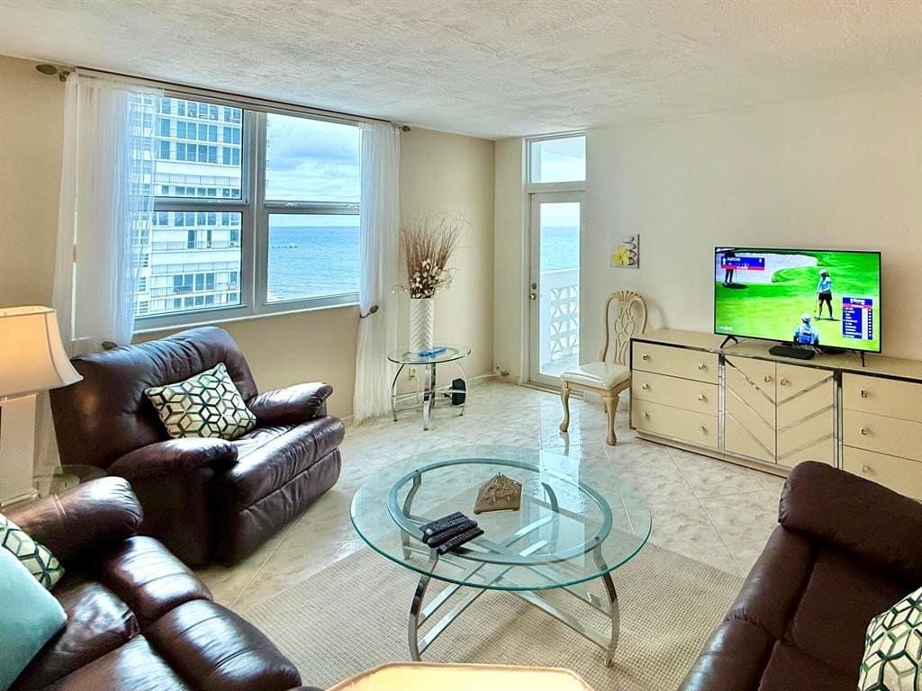 Fort Lauderdale Condo: 4250 Galt Towers