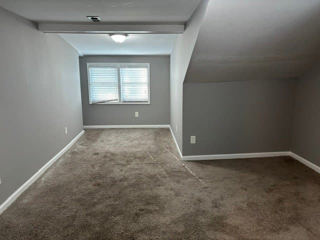 Glasgow Apartment: 506 North Race St