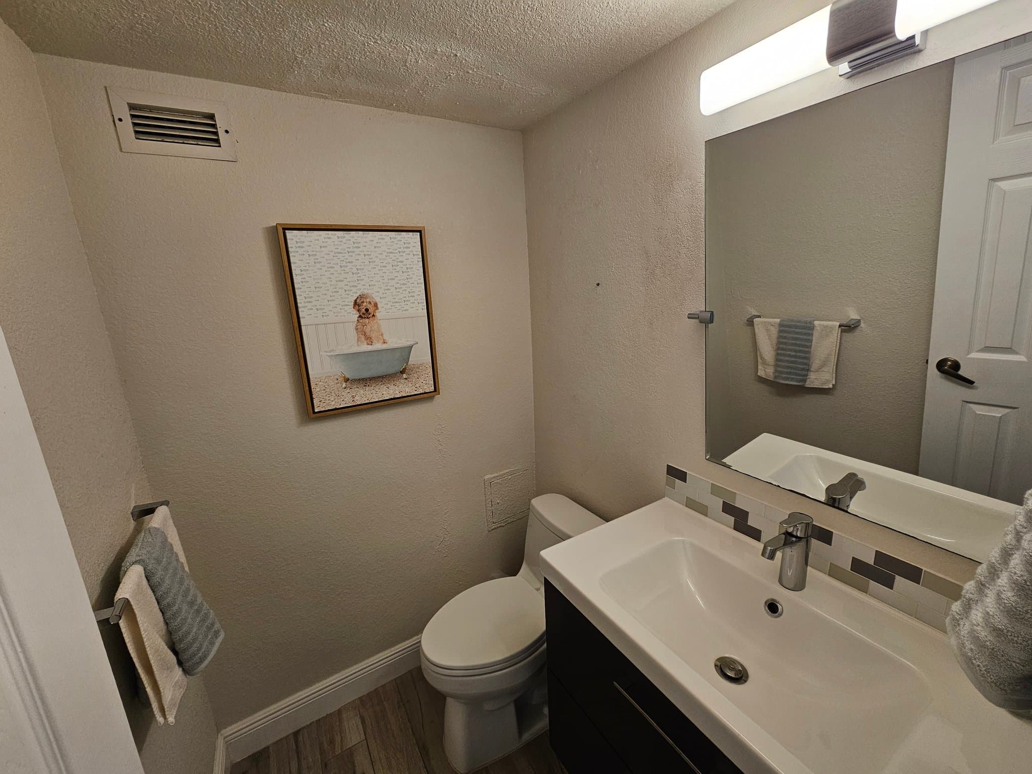 HOLLYWOOD Condo: 2501 S OCEAN DR