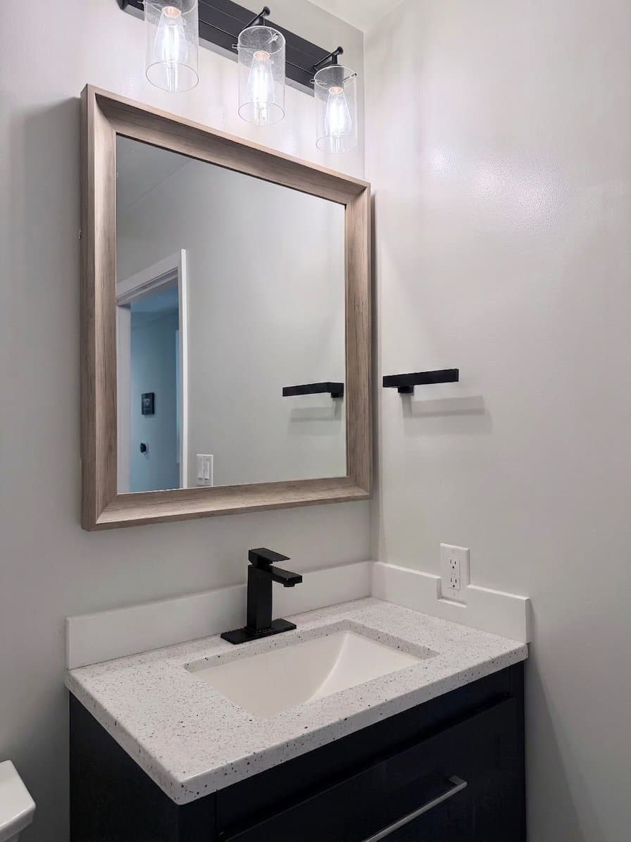 San Diego Condo: 1150 J St