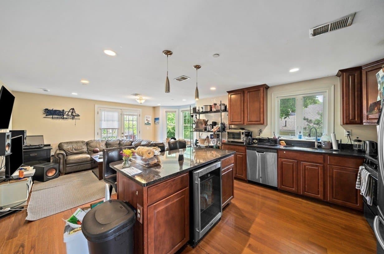 Allston Townhome: 32 Adamson Str