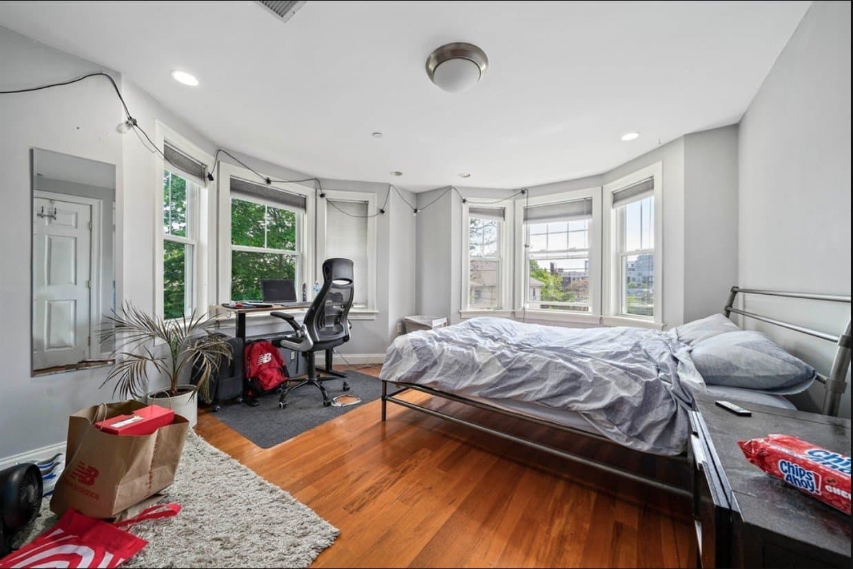 Allston Townhome: 32 Adamson Str