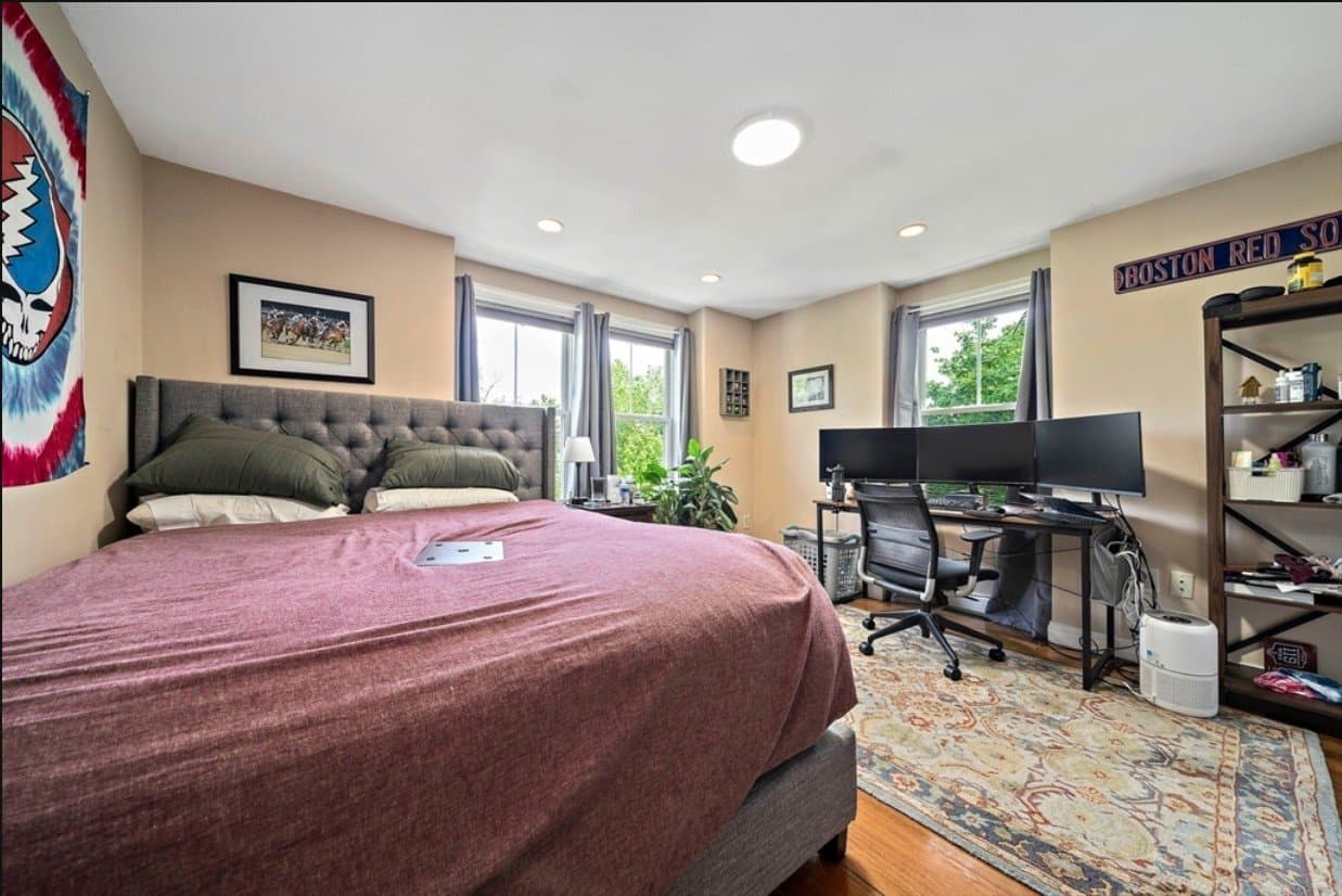 Allston Townhome: 32 Adamson Str
