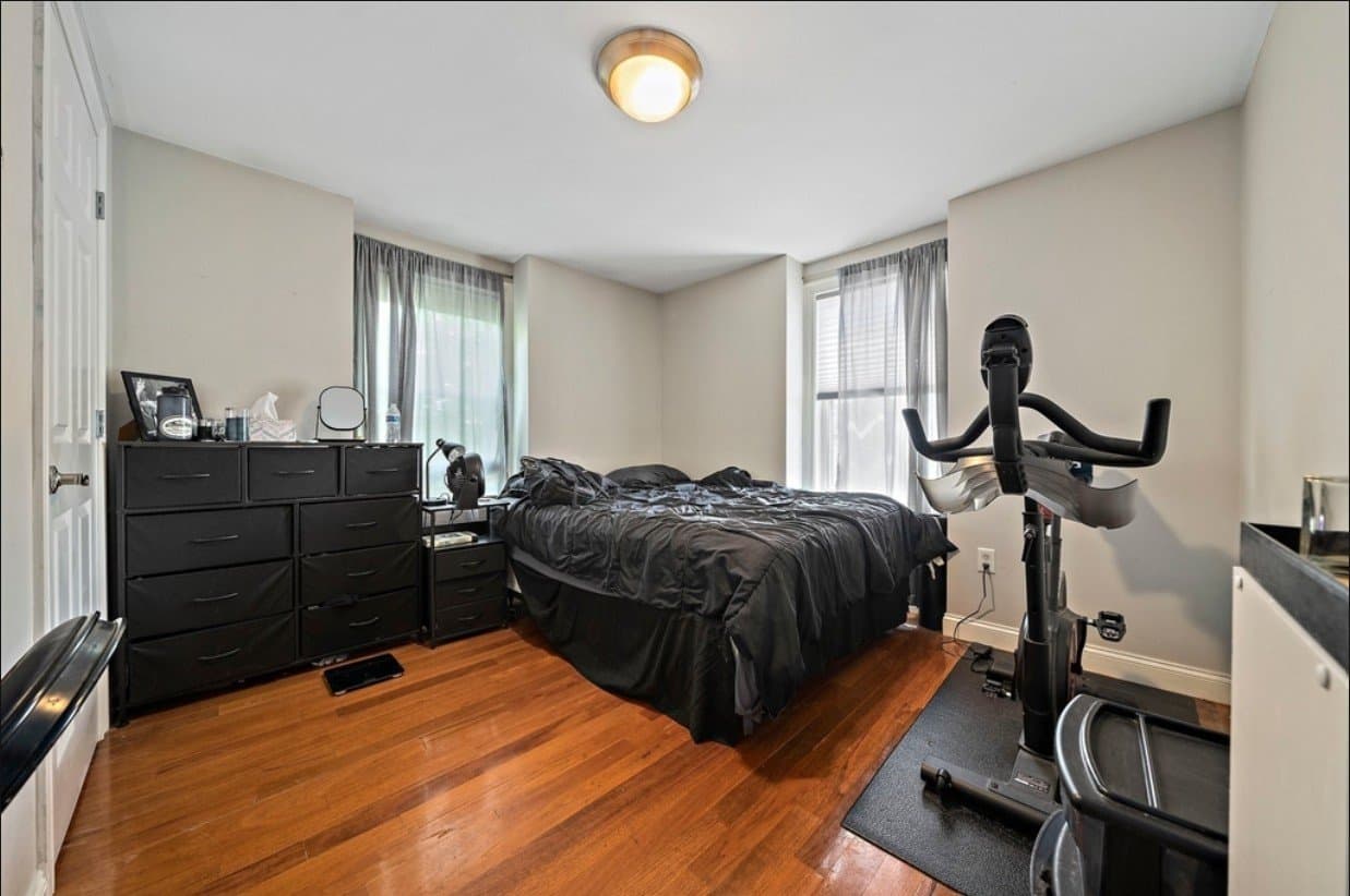 Allston Townhome: 32 Adamson Str
