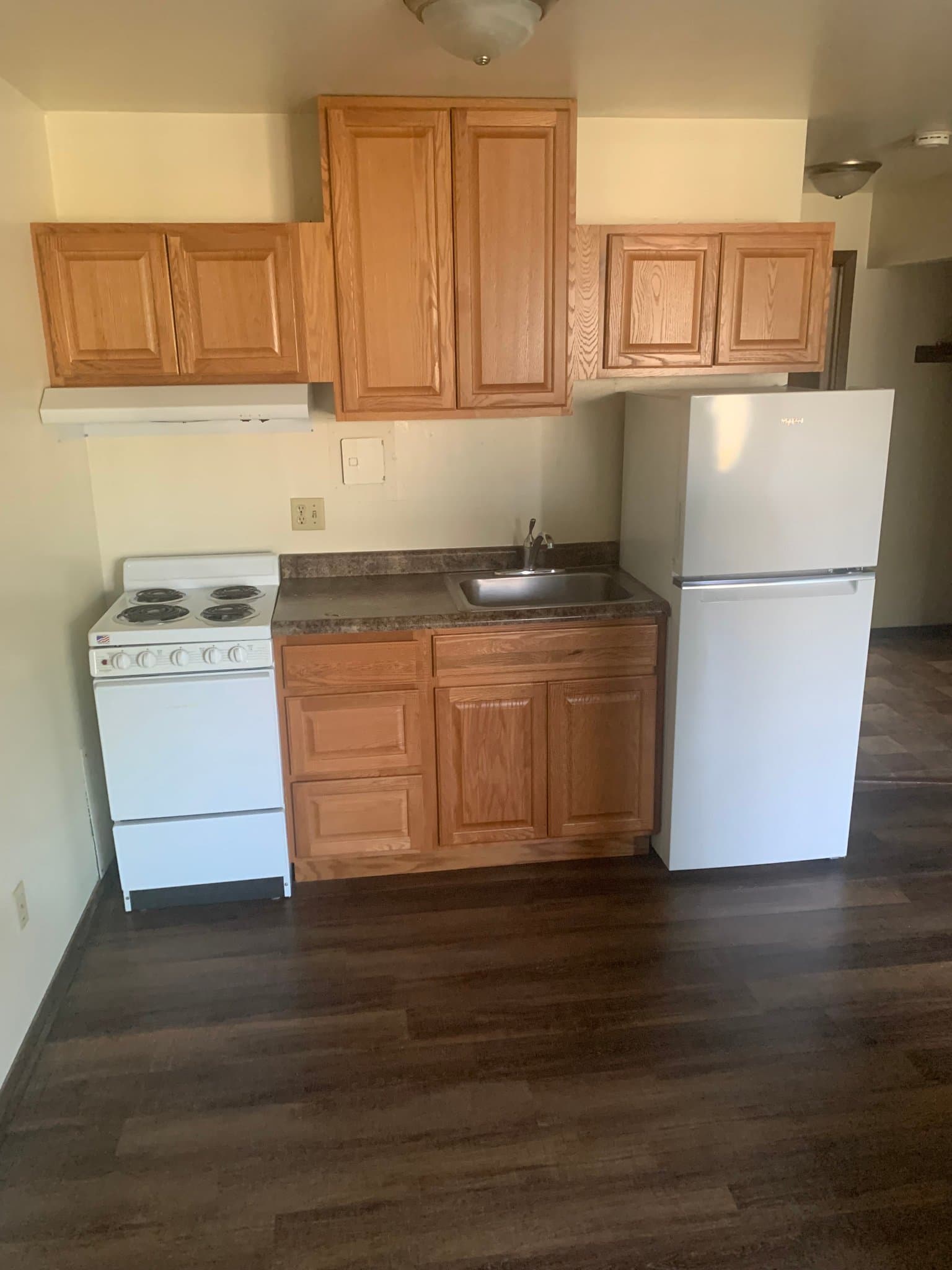 Madison Apartment: 454 W Dayton St, Madison WI