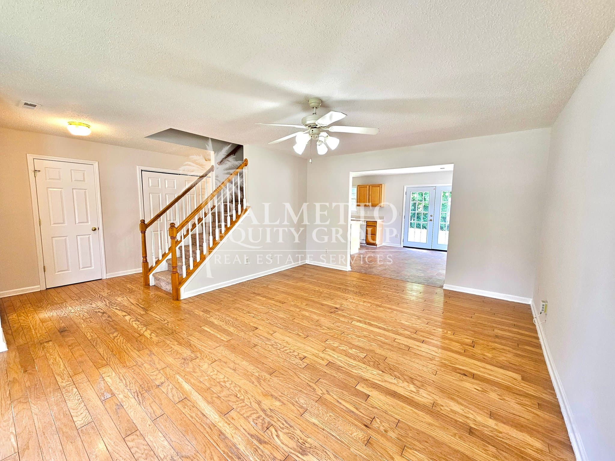 Greensboro House: 5715 River Glen Drive