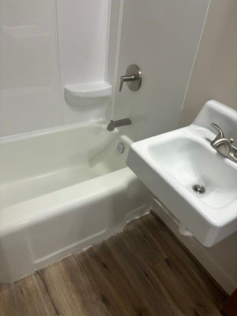 Verona Apartment: 302 S Main St.