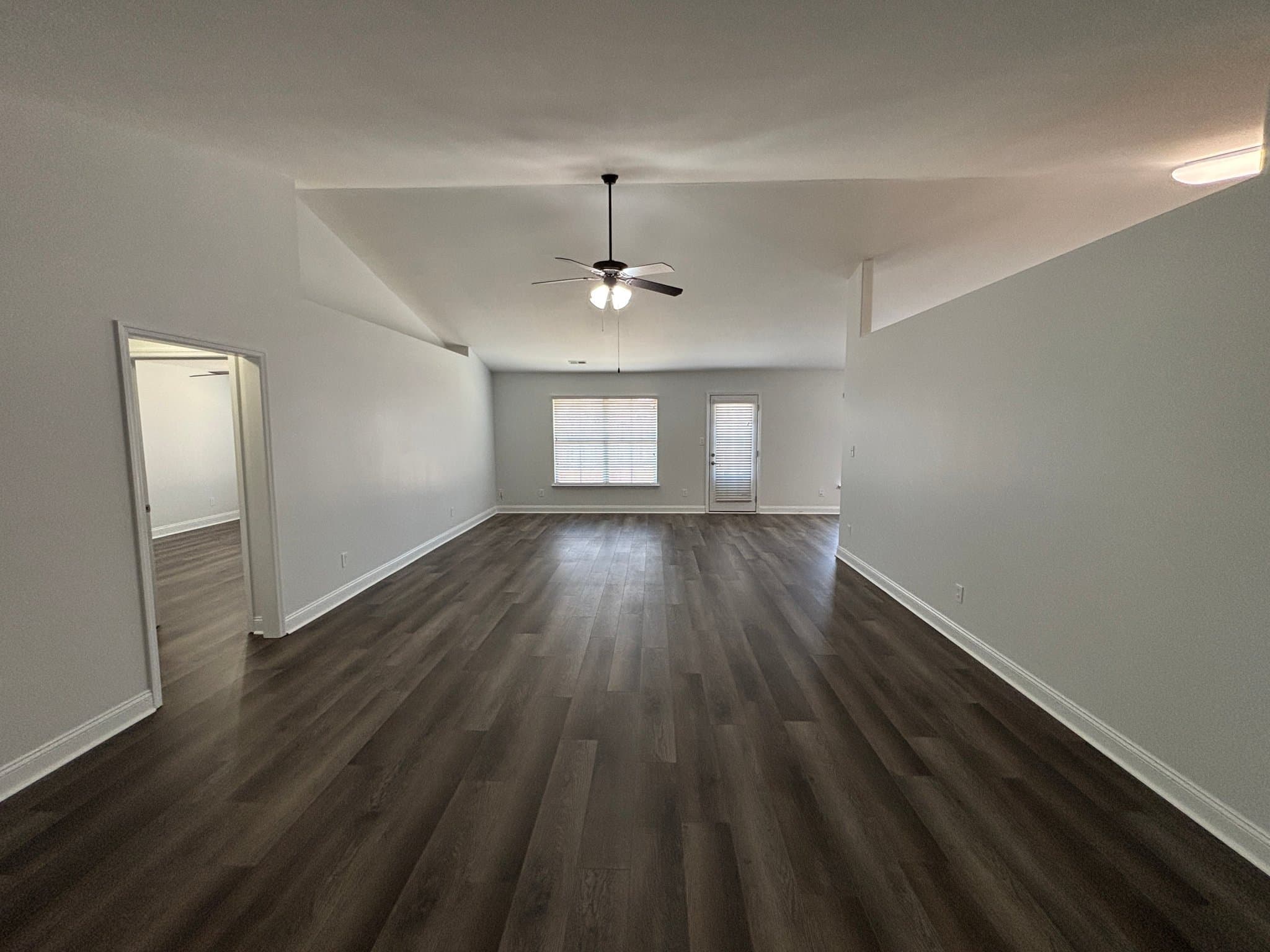 Madison House: 213 De Jan Road