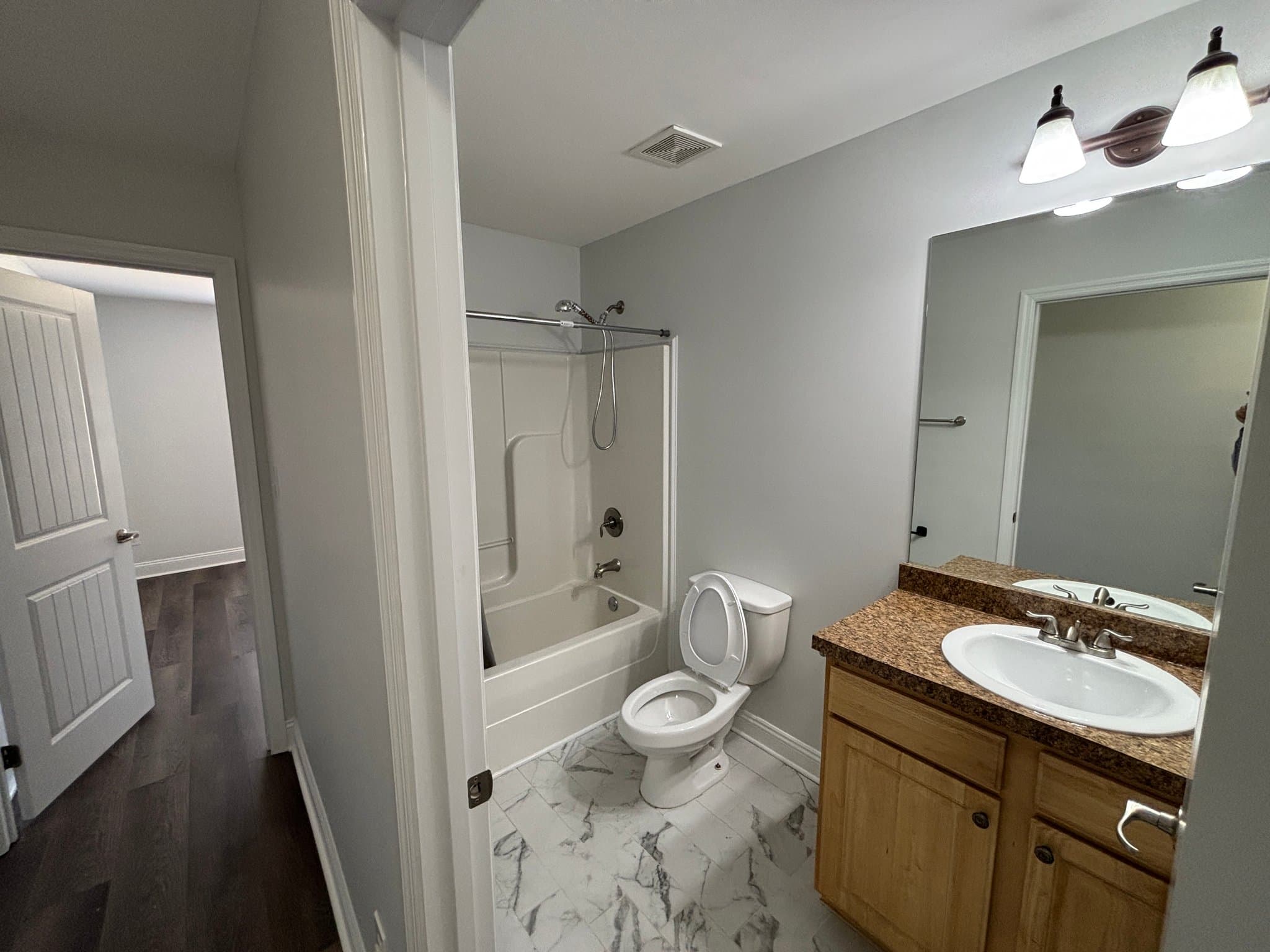 Madison House: 213 De Jan Road