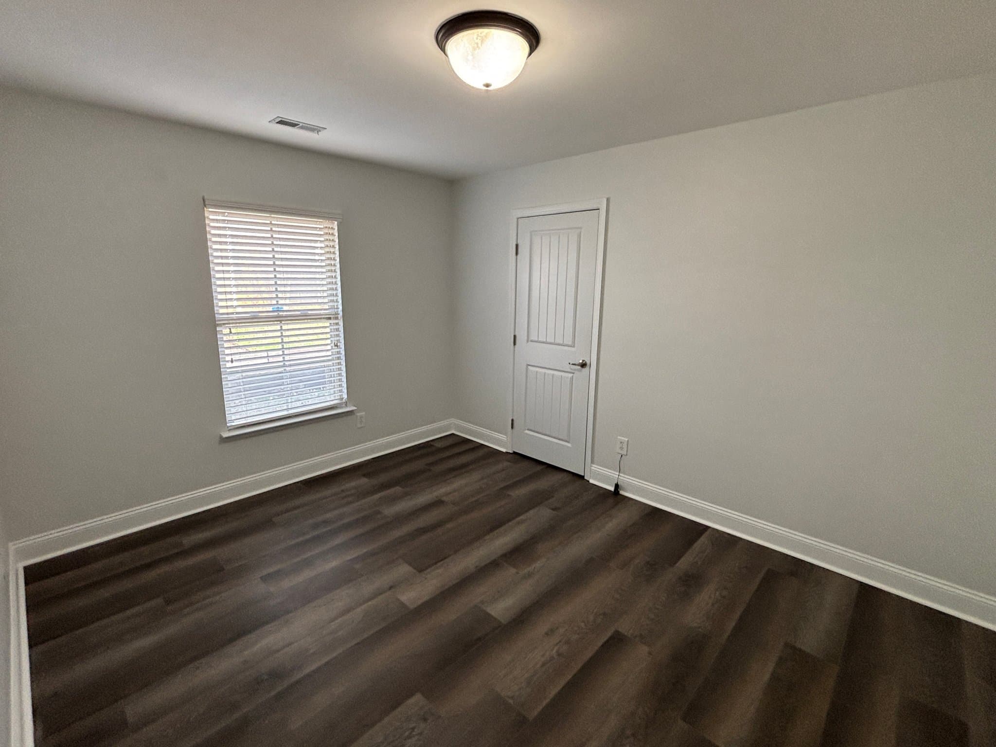 Madison House: 213 De Jan Road
