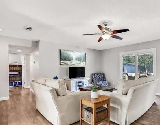 Yulee House: 75028 Edwards Rd