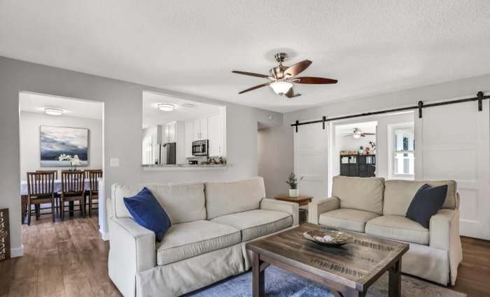 Yulee House: 75028 Edwards Rd
