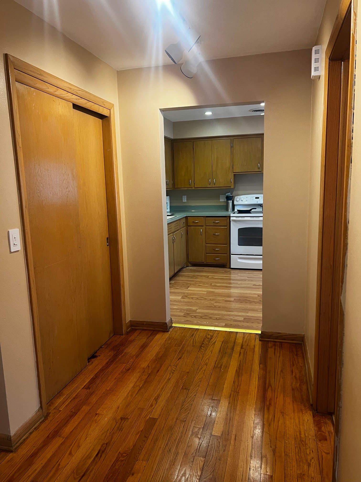 Madison Apartment: 1605 Trailsway