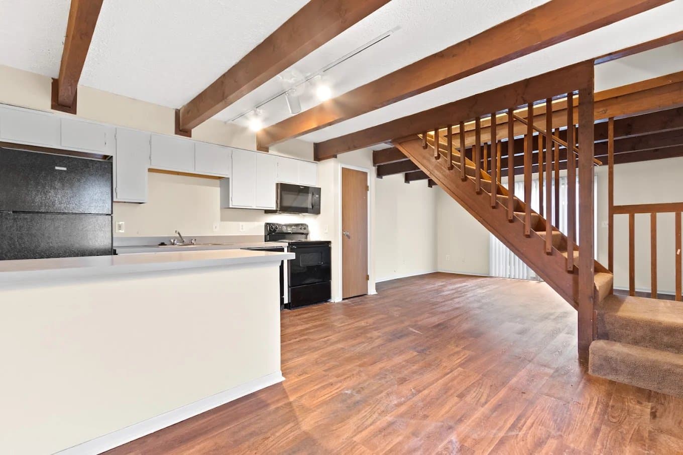 Columbus Townhome: 1000 Brooks End Ct