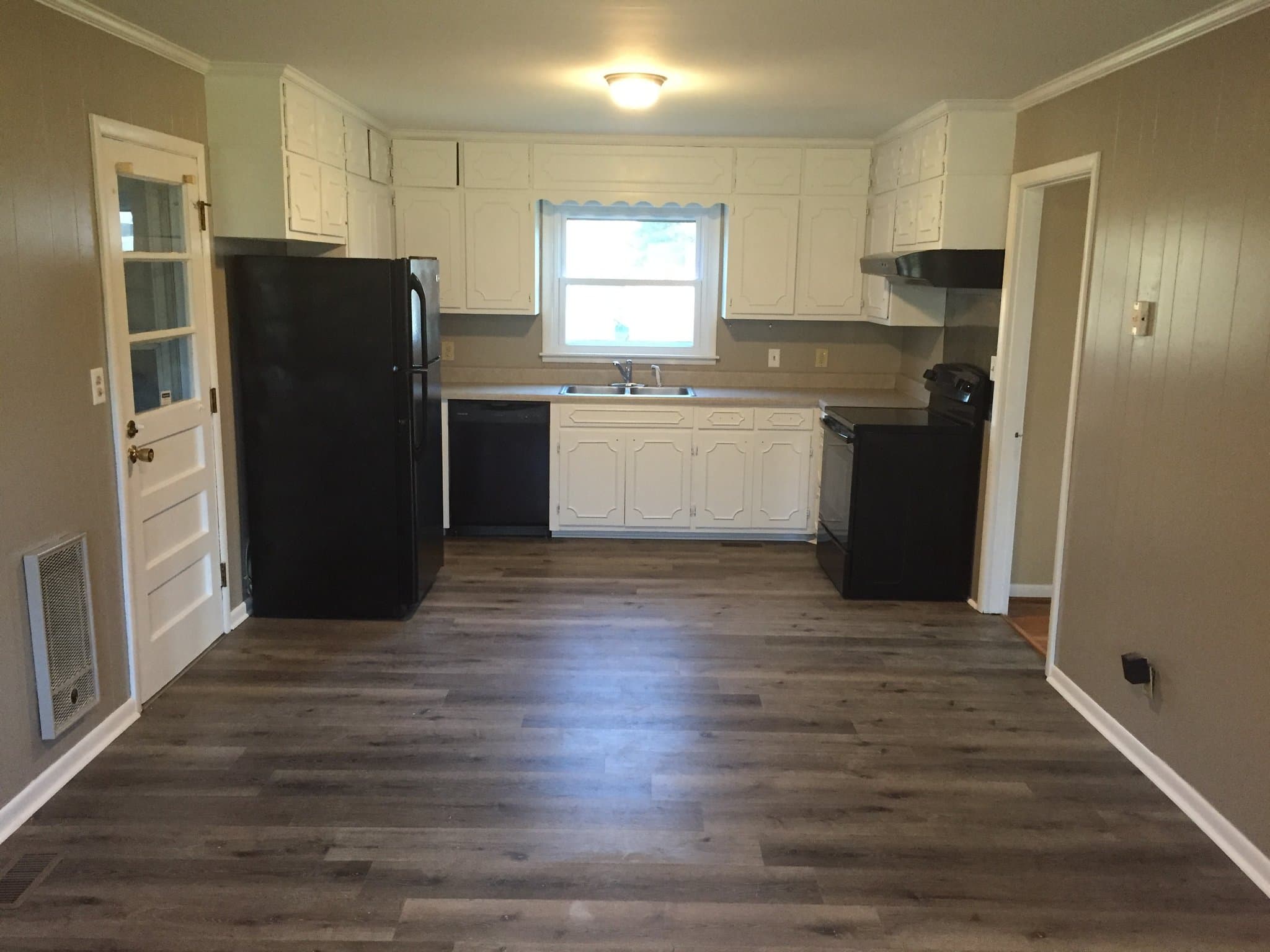 Huntsville House: 2602 Gibson St NW