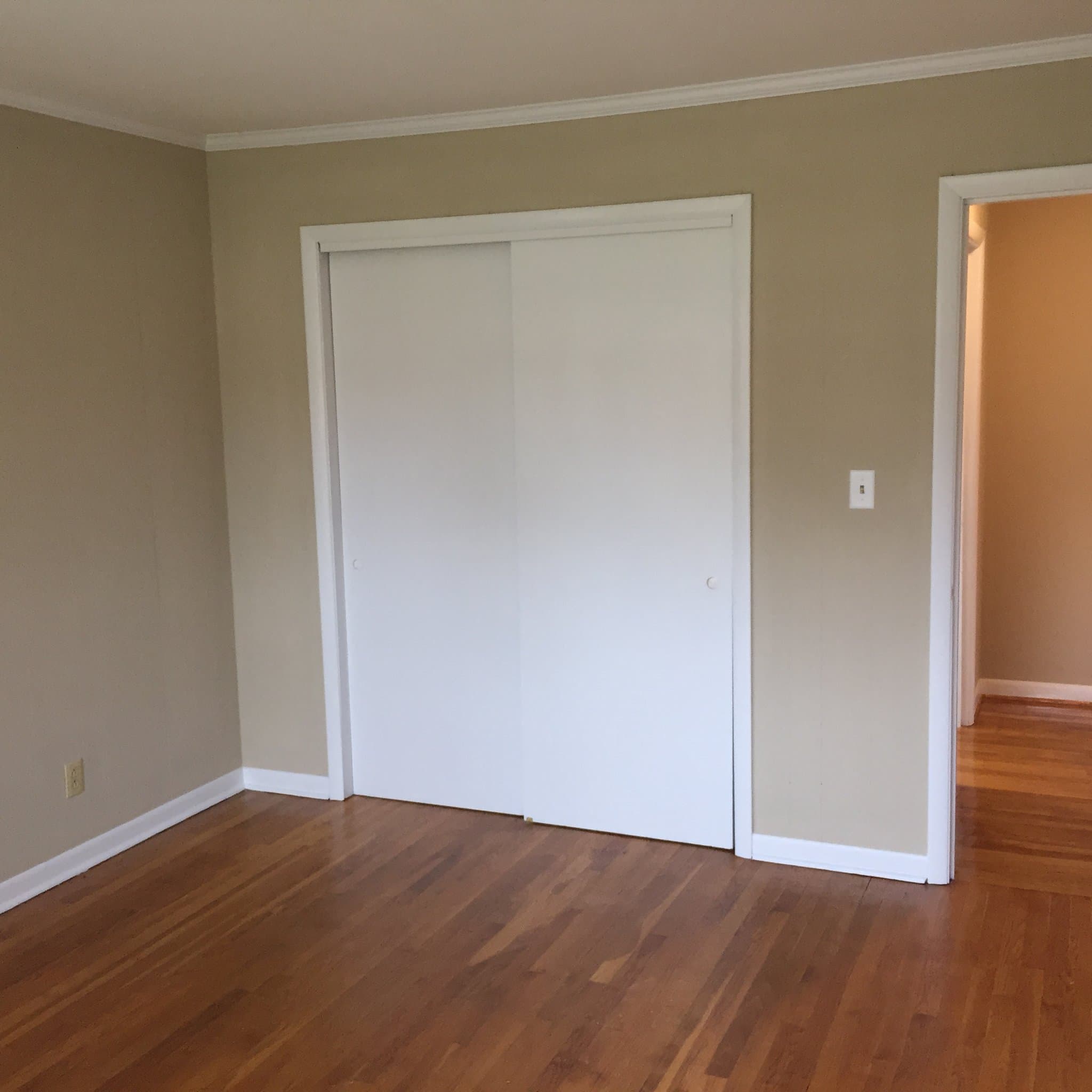 Huntsville House: 2602 Gibson St NW