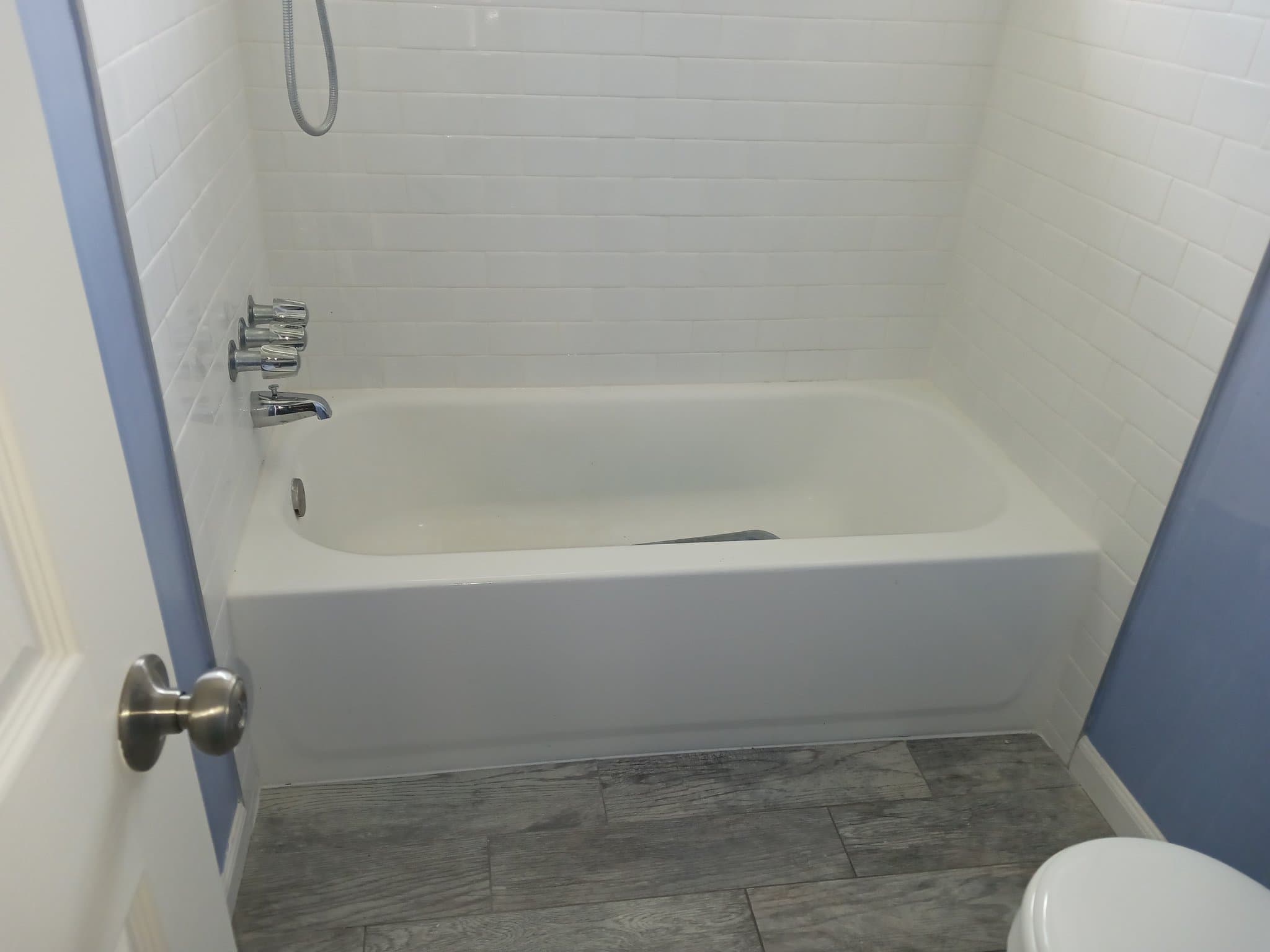 Long Beach Apartment: 1585 Pacific Ave