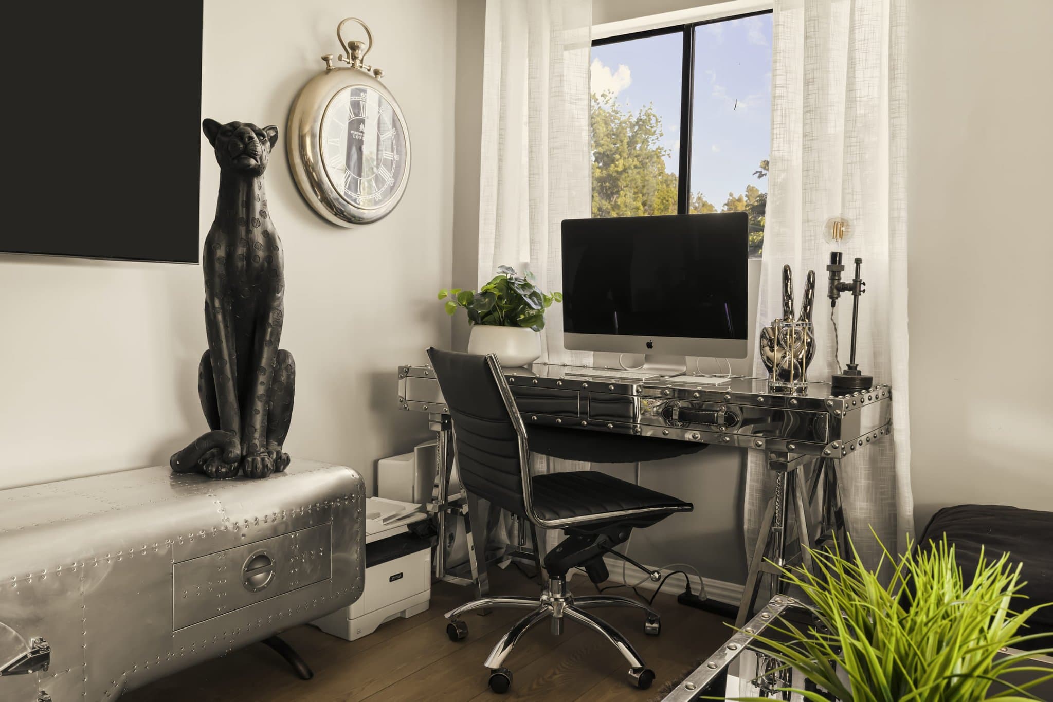 Reseda Apartment: 7355 Garden Grove Ave