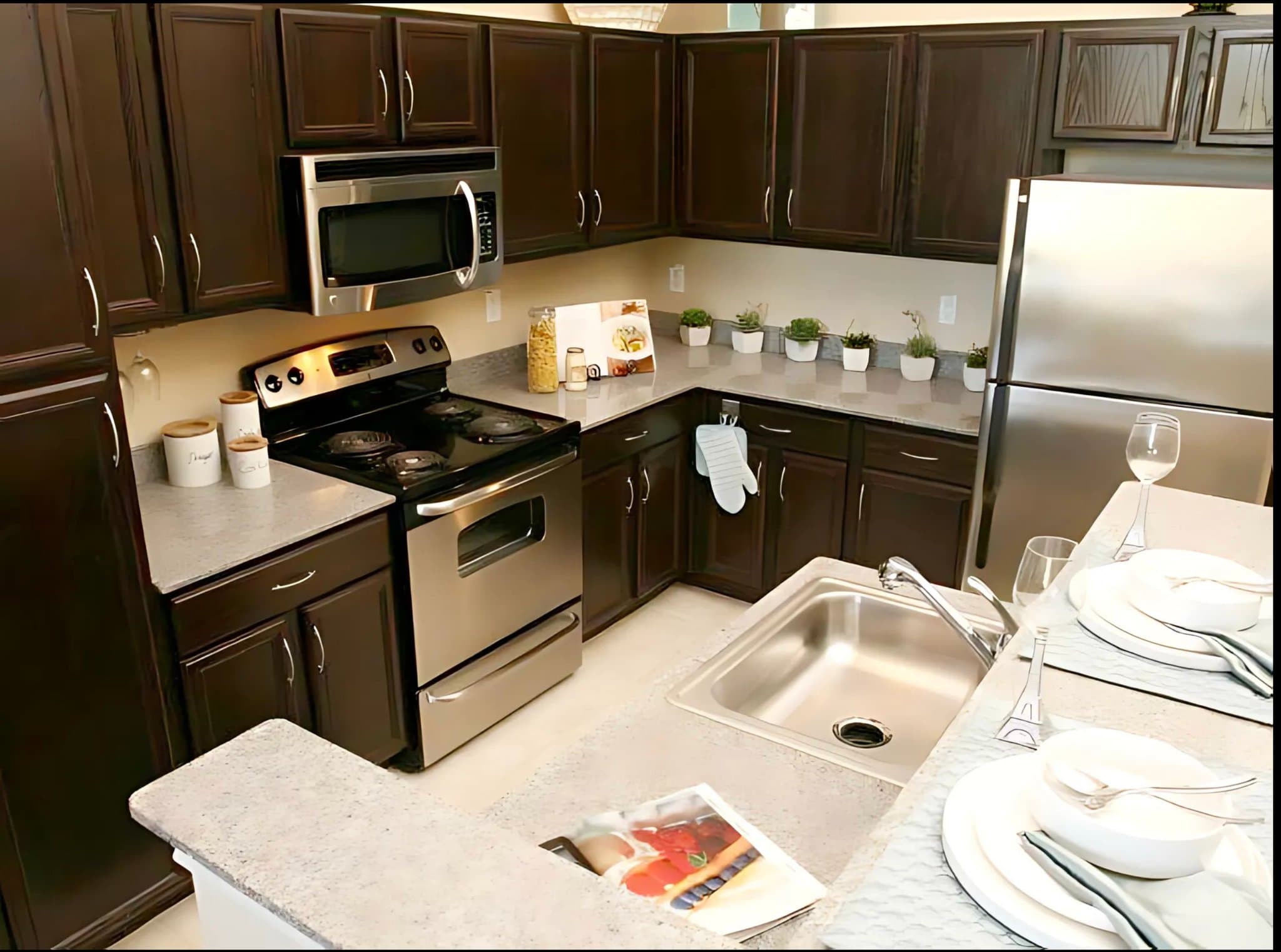 Farmers Branch Apartment: 4000 Sigma Rd