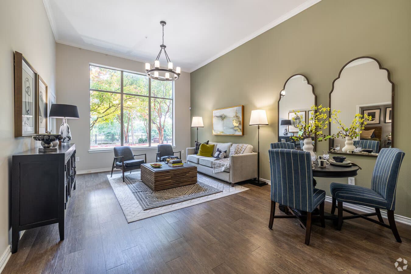 Farmers Branch Apartment: 4000 Sigma Rd