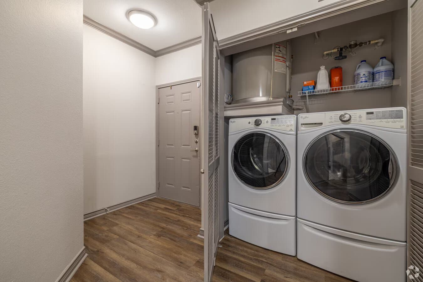 Farmers Branch Apartment: 4000 Sigma Rd