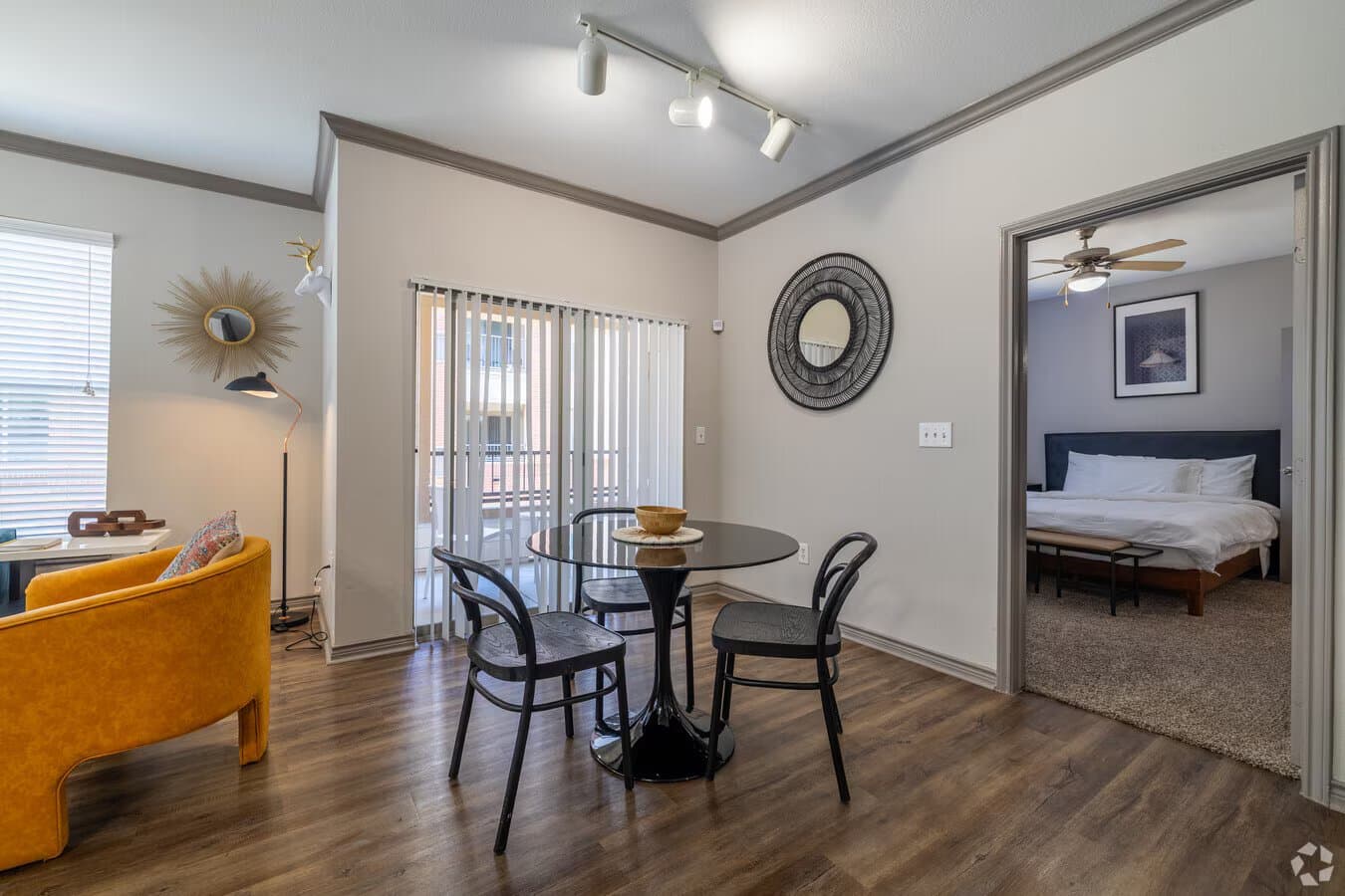 Farmers Branch Apartment: 4000 Sigma Rd