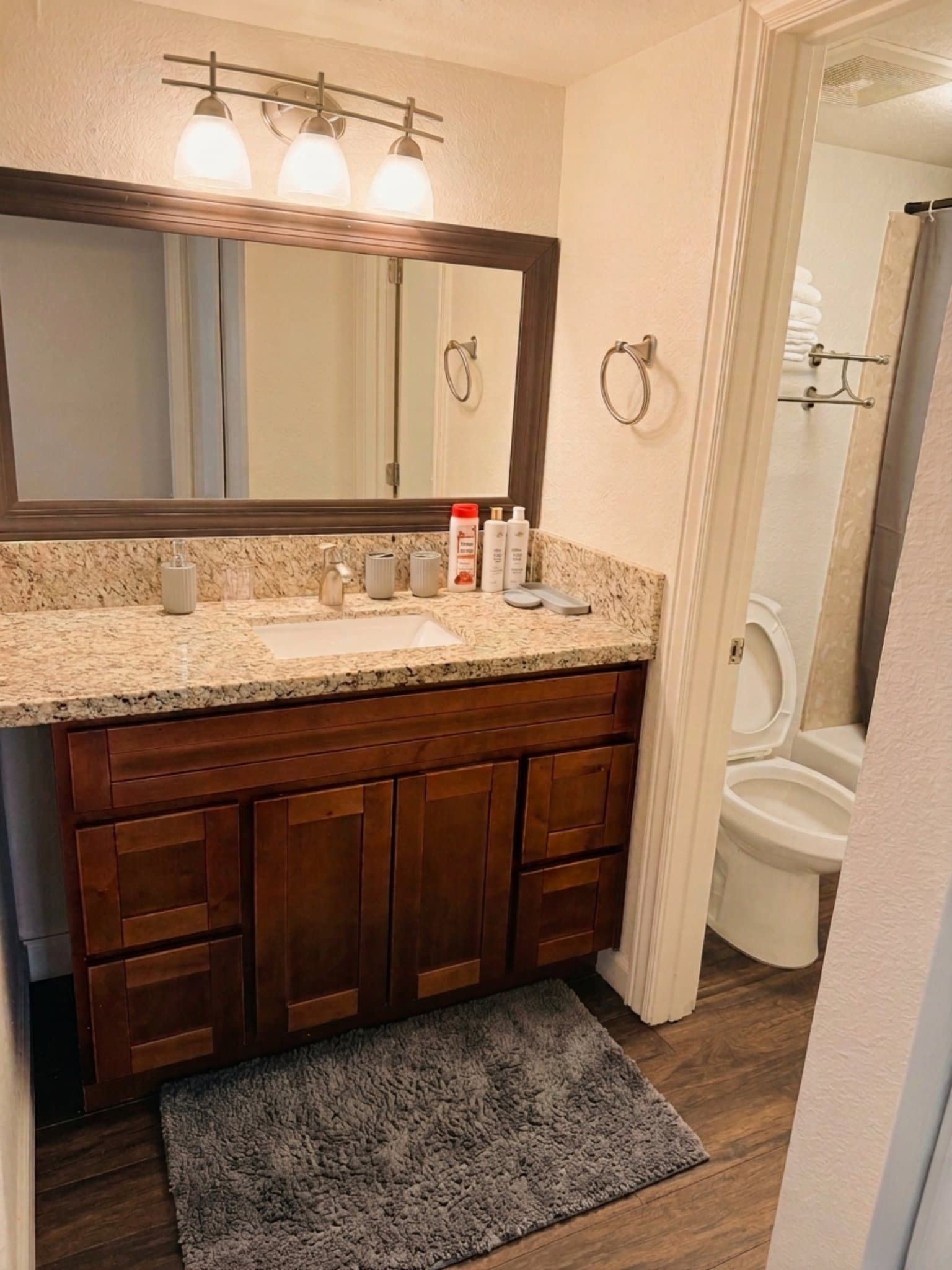 Phoenix Apartment: 4444 N 7th Ave