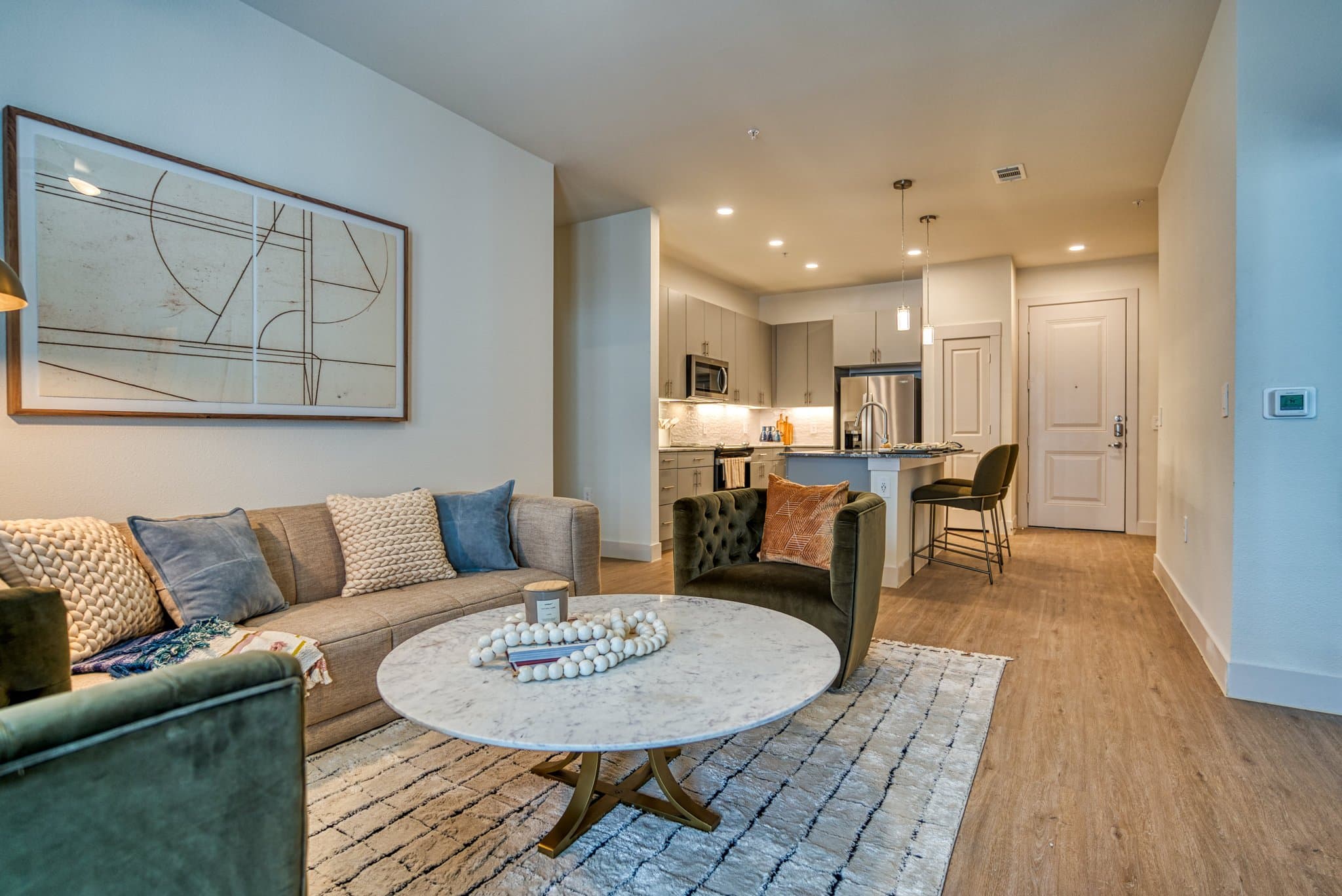 Dallas Apartment: 5088 Ross Ave