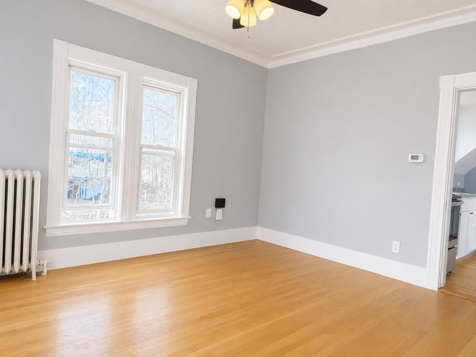 Auburn Townhome: 88 Western Ave
