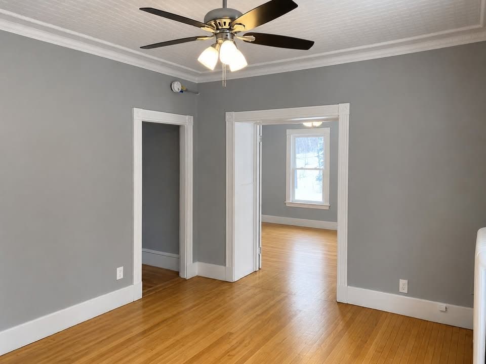 Auburn Townhome: 88 Western Ave