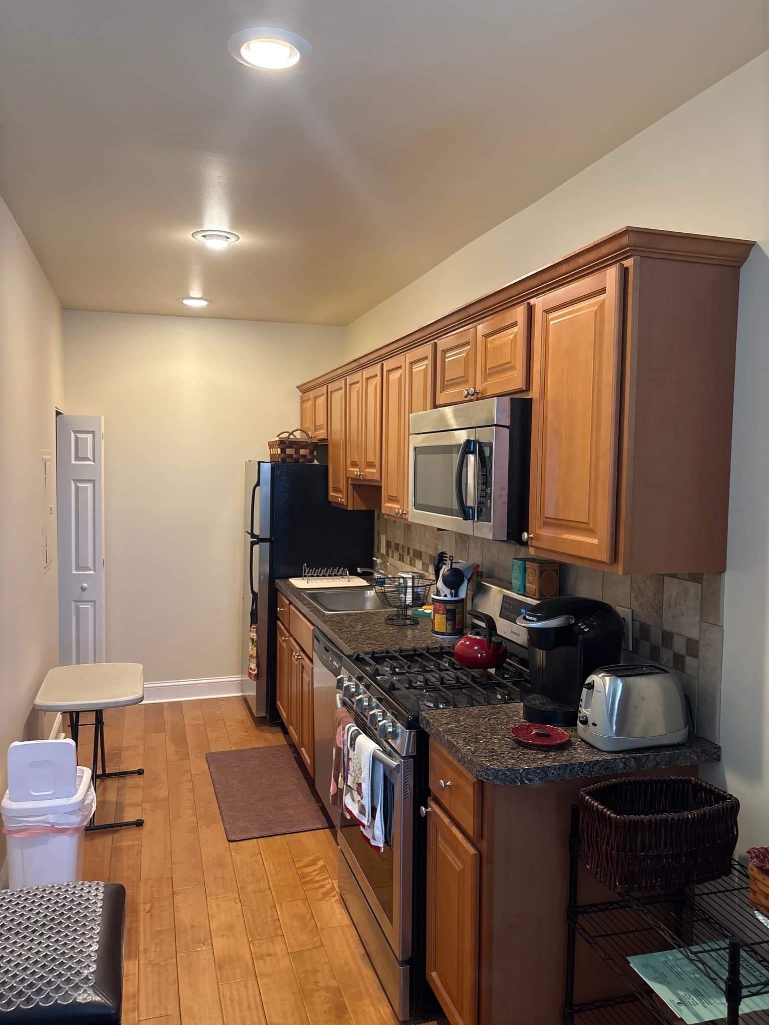 Jenkintown Apartment: 266 Shelmire St