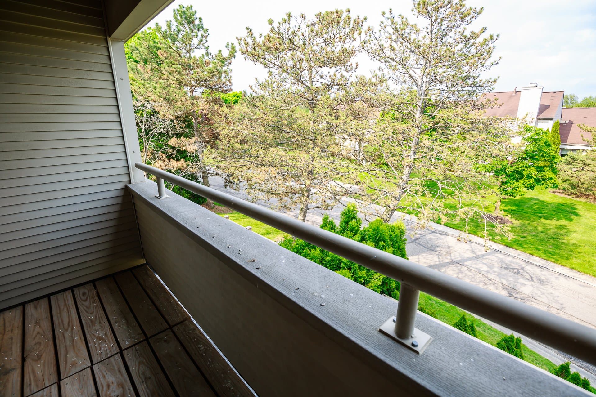 Rochester Hills Condo: 716 Eton Court